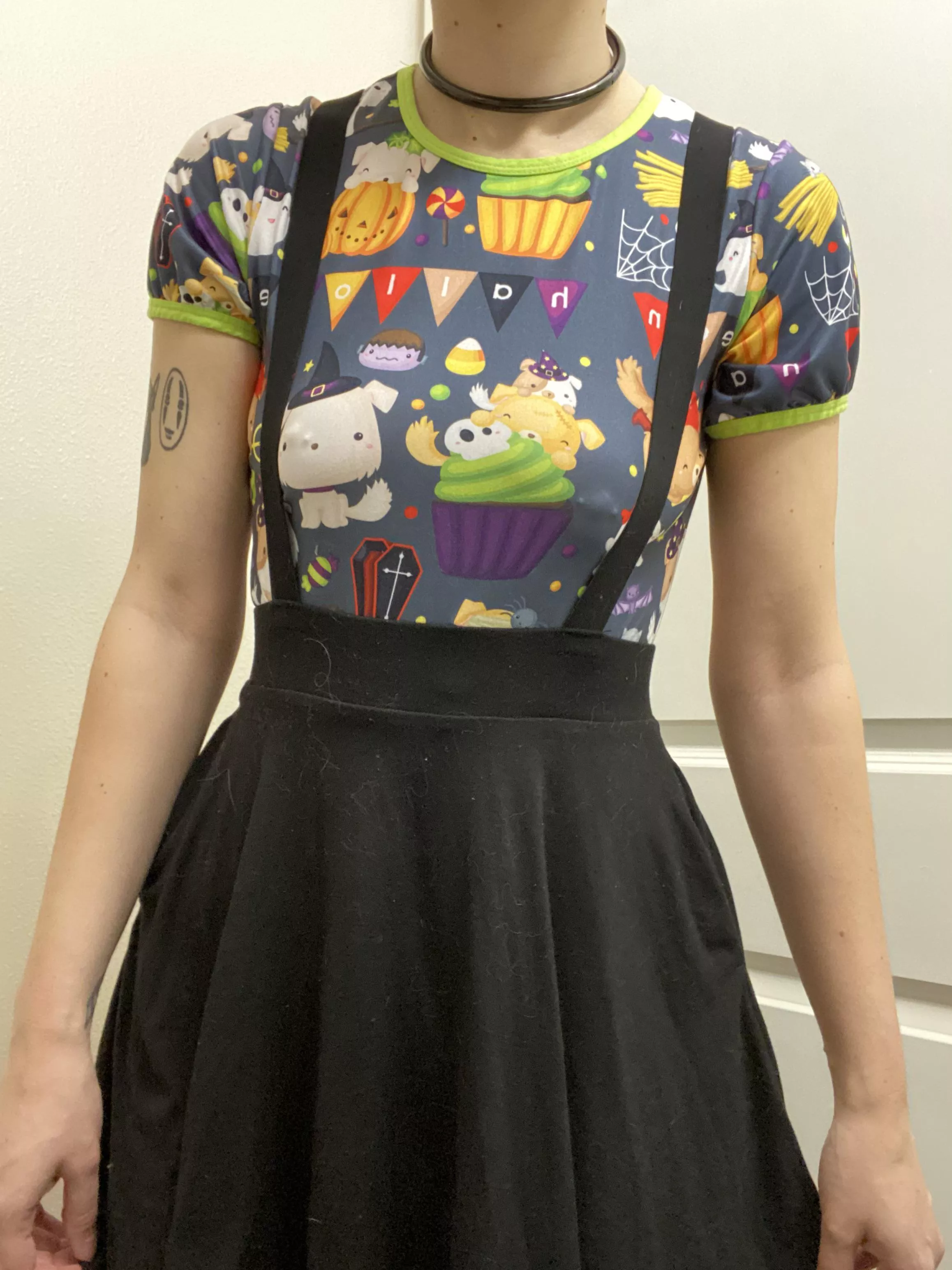 Everyday is Halloween for me. Are there any other alt/punk/etc bbs out there that just can’t get enough of Halloween like me? posted by CandycornBB