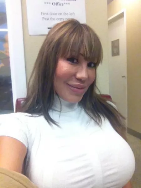 Everyone’s favorite office mate by midniteeternal