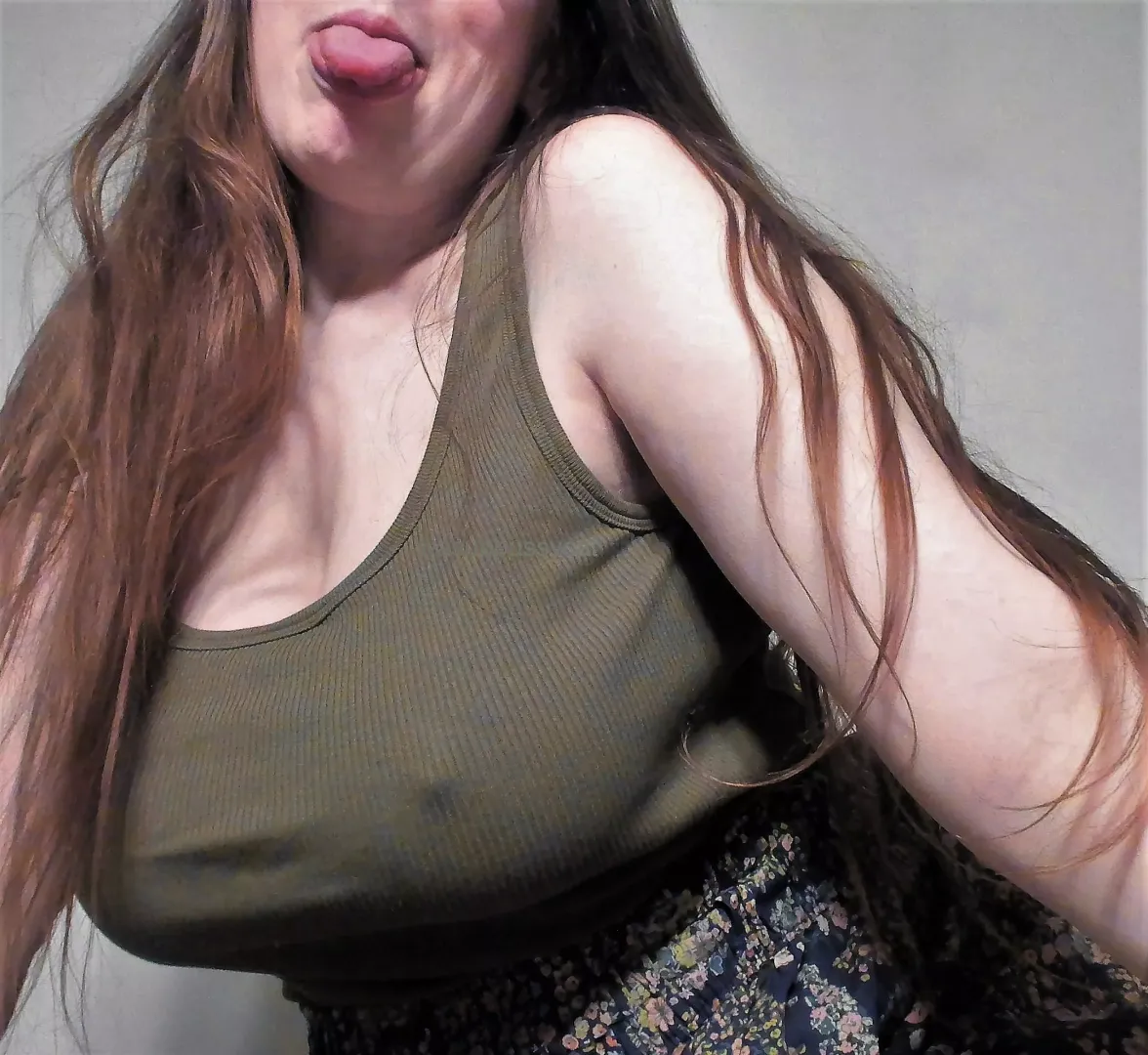 Everything is poking out! posted by wasuppussycat