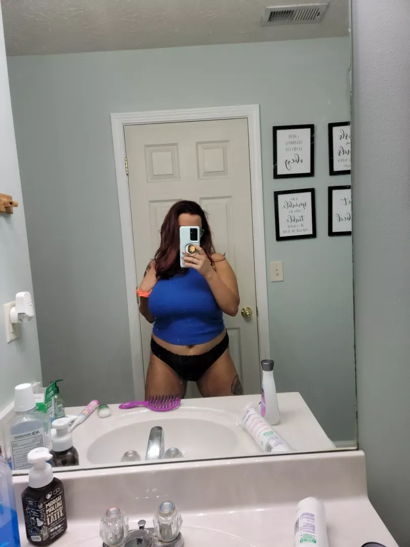 Excited about going to another concert posted by wifejustshowingoff