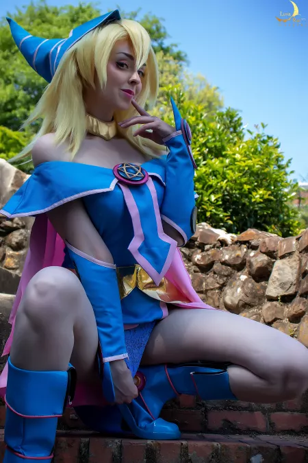 Exhibitionist Dark magician Girl by Lunaraecosplay [self] by Lunaraensfw