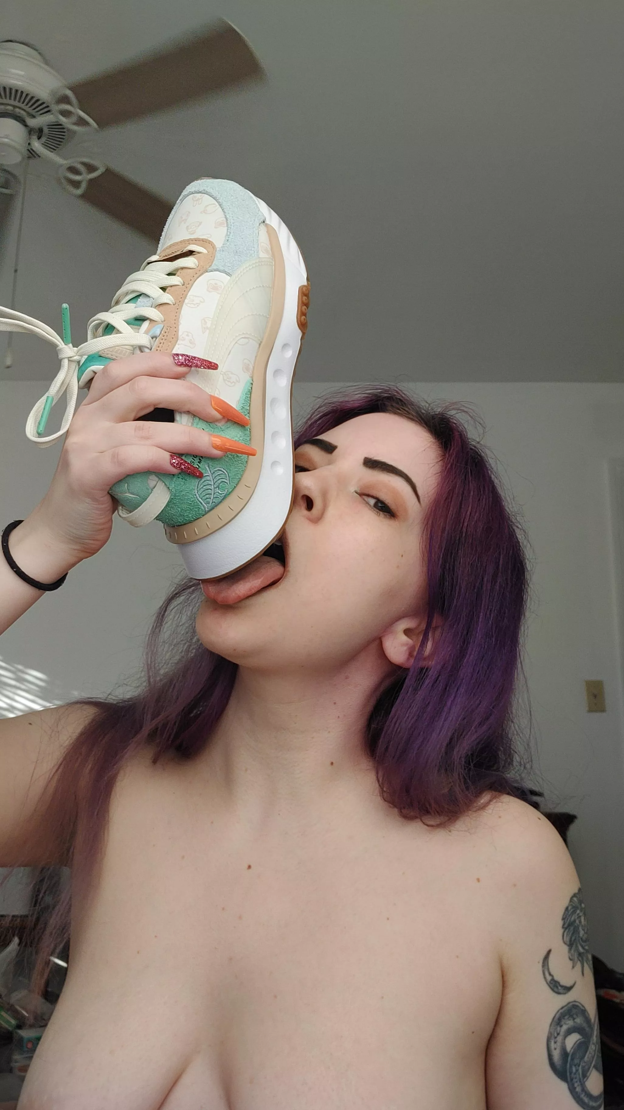 expensive taste posted by LilRedVelvettt