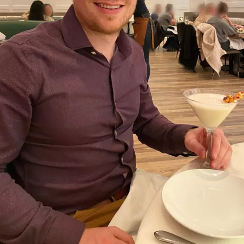 Experienced 28M seeking hotwife while visiting Maui, Hawaii. More about me in the comments. by OurSwingingEscapades