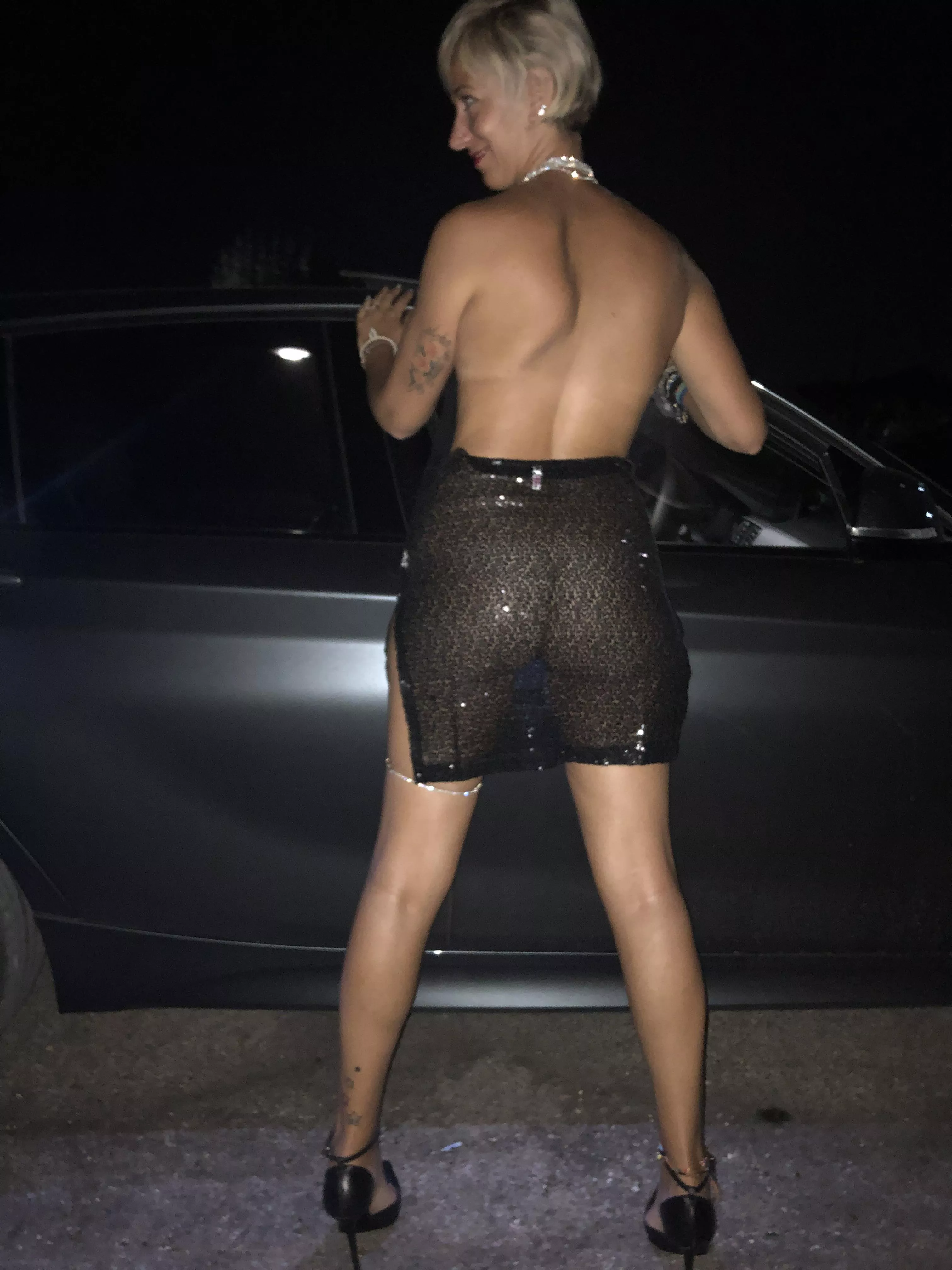 Exposed in the street…..integral posted by XXedin