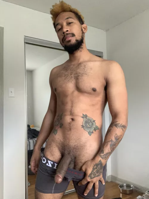 Eye candy for your Monday by Senpai_TrueLife