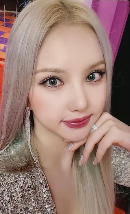 Eye contact by AggravatingClient