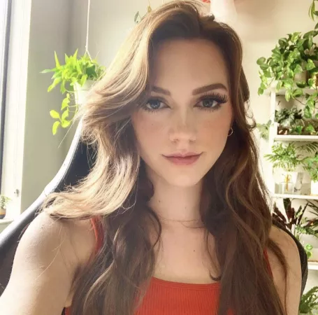 Eye contact is important by Uncle_Hydro