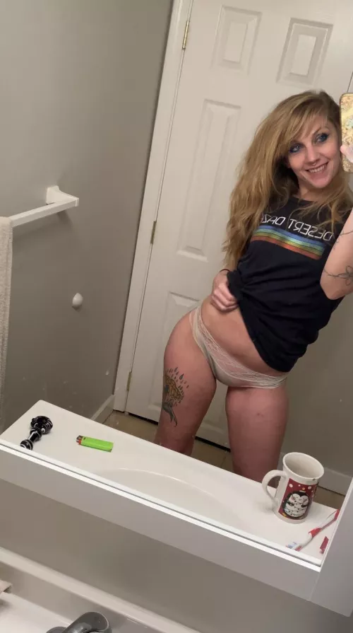 Eye spy with my little eye… by NoraVines