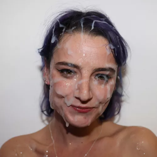 Eye-catching 😳🔥 by its_okay_to_decay