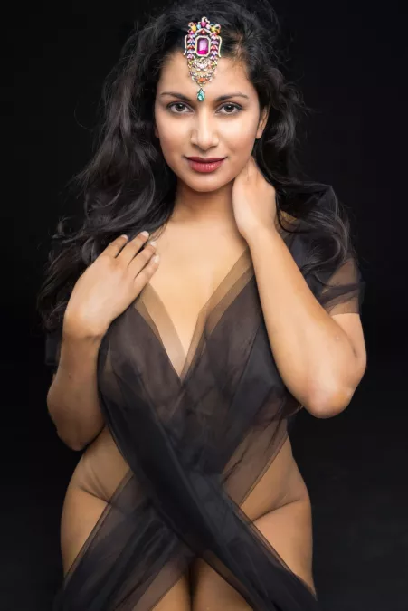 Eyes and smile 👌👌 and ofcourse 🏀🏀 by b00bskisser