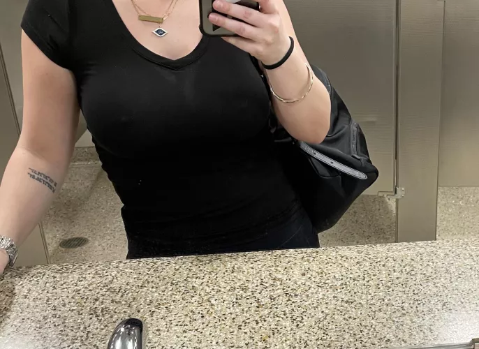 [f] 30. Milf. Cup size 32F. Went through tsa like this. Didn’t realize until I went to use the bathroom, how sheer my shirt is. 🙈 by gitty22