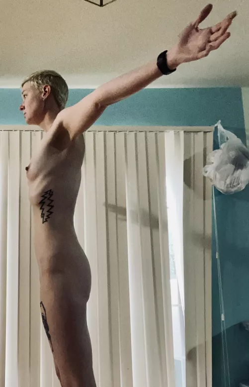 [F] - 6’2- I’ll bitch slap you into tomorrow by Bounddragons