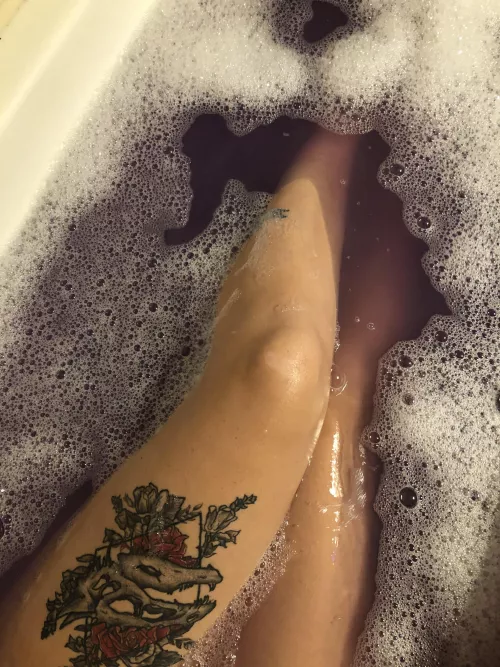 (F) Almost Halloween! What should I be? 🤔😘 by hippieplease