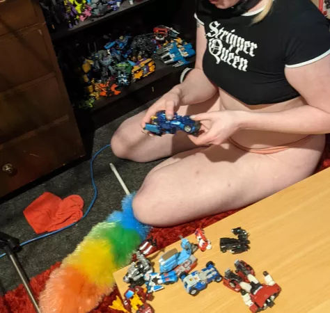 [F] Cleaning Day for the the bot shelves 😋 😘 by sunnythebimbo