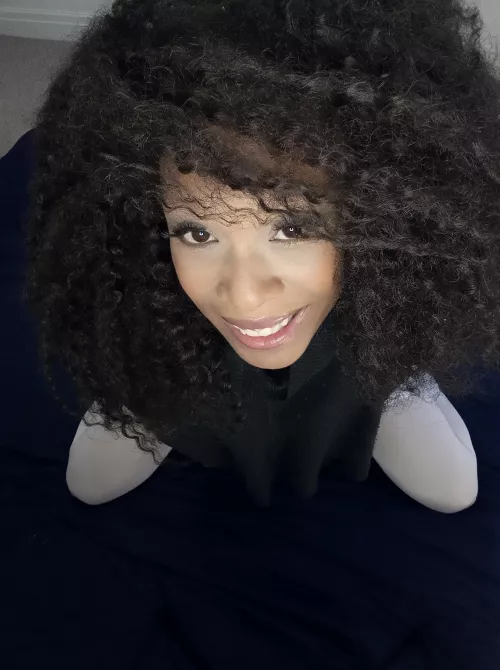 [f] did you tell me to get on my knees? by Lottie_jones