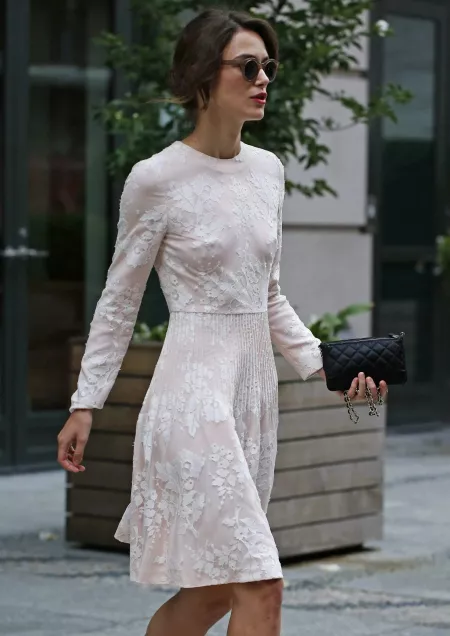 [F] Does this angle make you drool!?!? Hehe😜😉🤤 by DuPontTextOnly