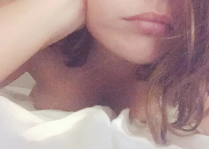 [f] Eager to use my 👄 on you by Eroticwasteland