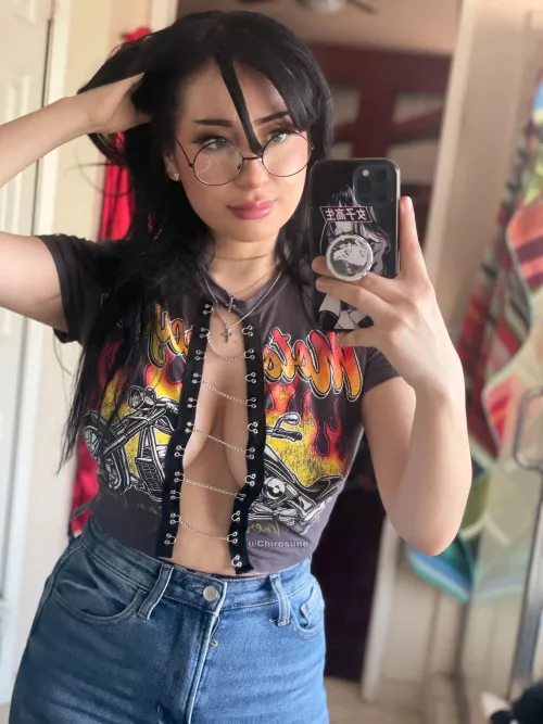 (F) How do glasses look on me? by Chirosune