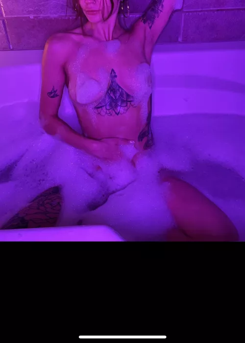 (F) in the tub 😘 by kingsbabyxoxo