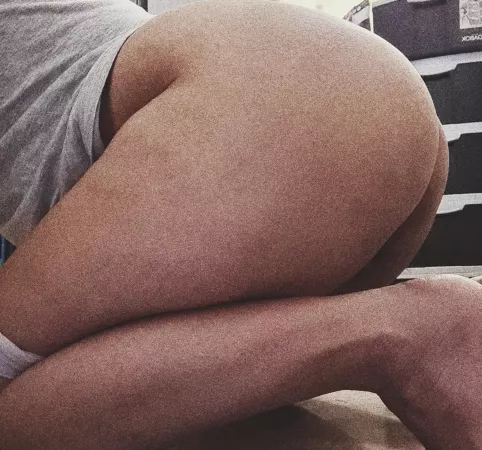 [F] my wife's getting naughty and she wants some female love.. by ieml