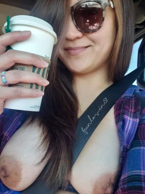 [F] Road trippin' 😀 by Funlovin37