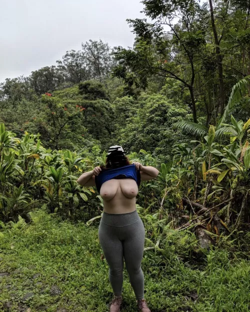 [F] - The tropics bring them out 😜 by flshcouple