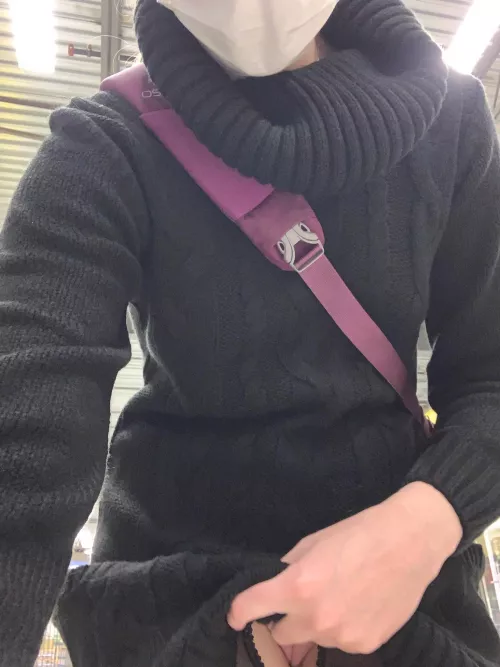 [F] Too subtle? by BodyBuffet