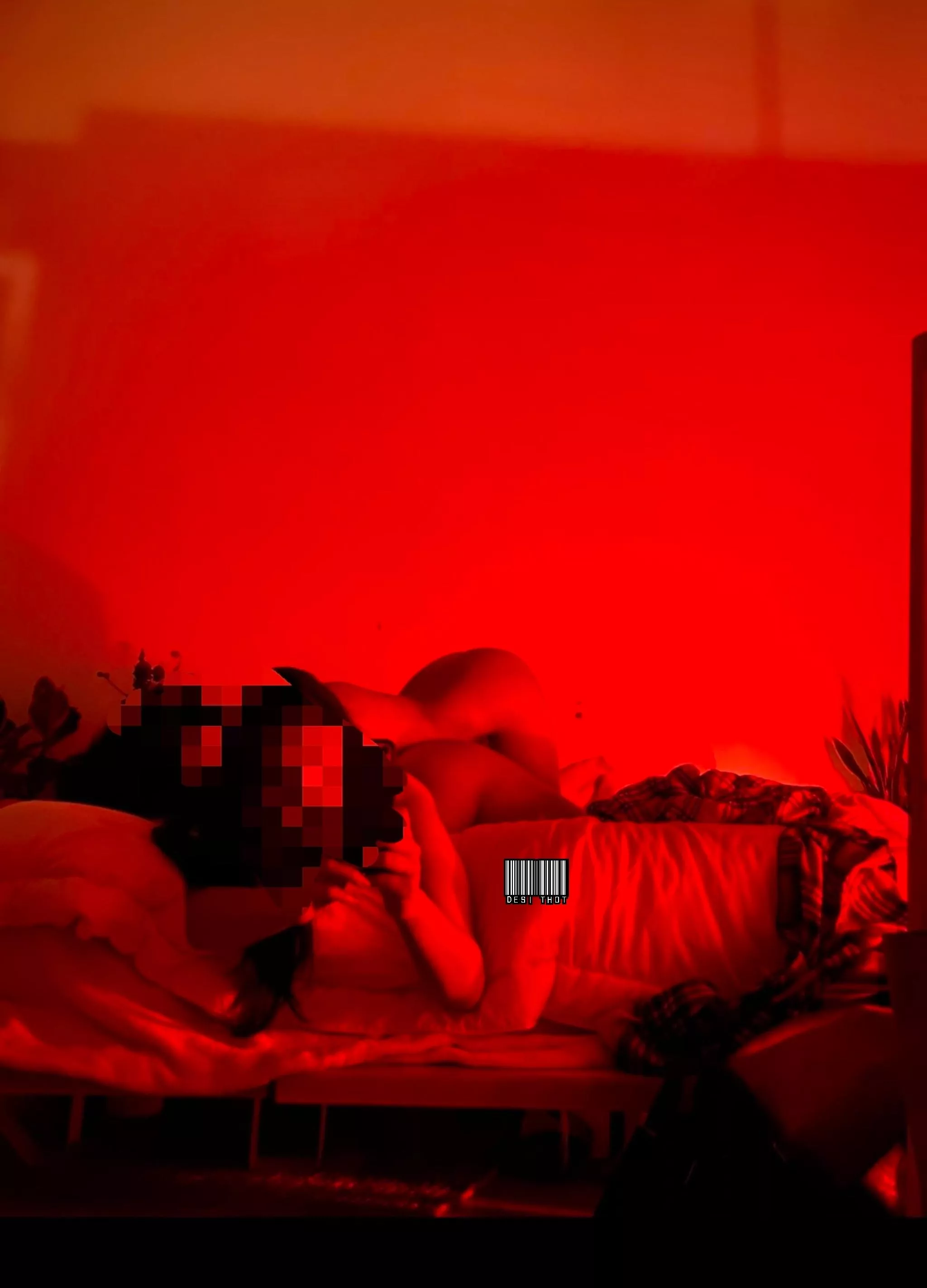 [F] When bitches hangout together ❤️ posted by desithot