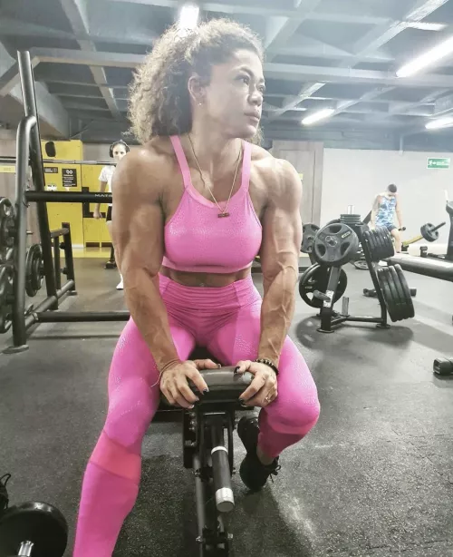 [f] who wants to shower after by amymuscle