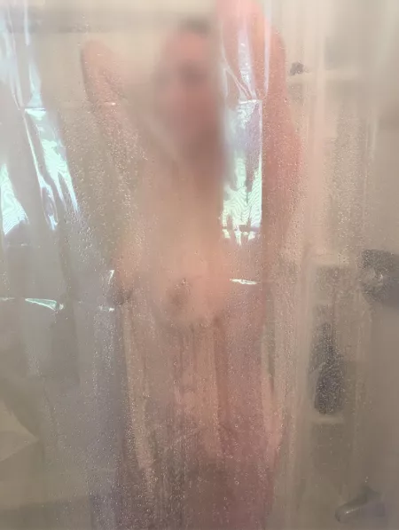 [F] Work is a dirty job, makes a shower feel sooo good! by MissPanthyr
