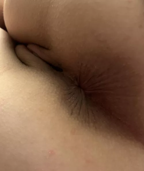 [F] Would you lick my asshole on the first date? by Sparkyspazpuff7