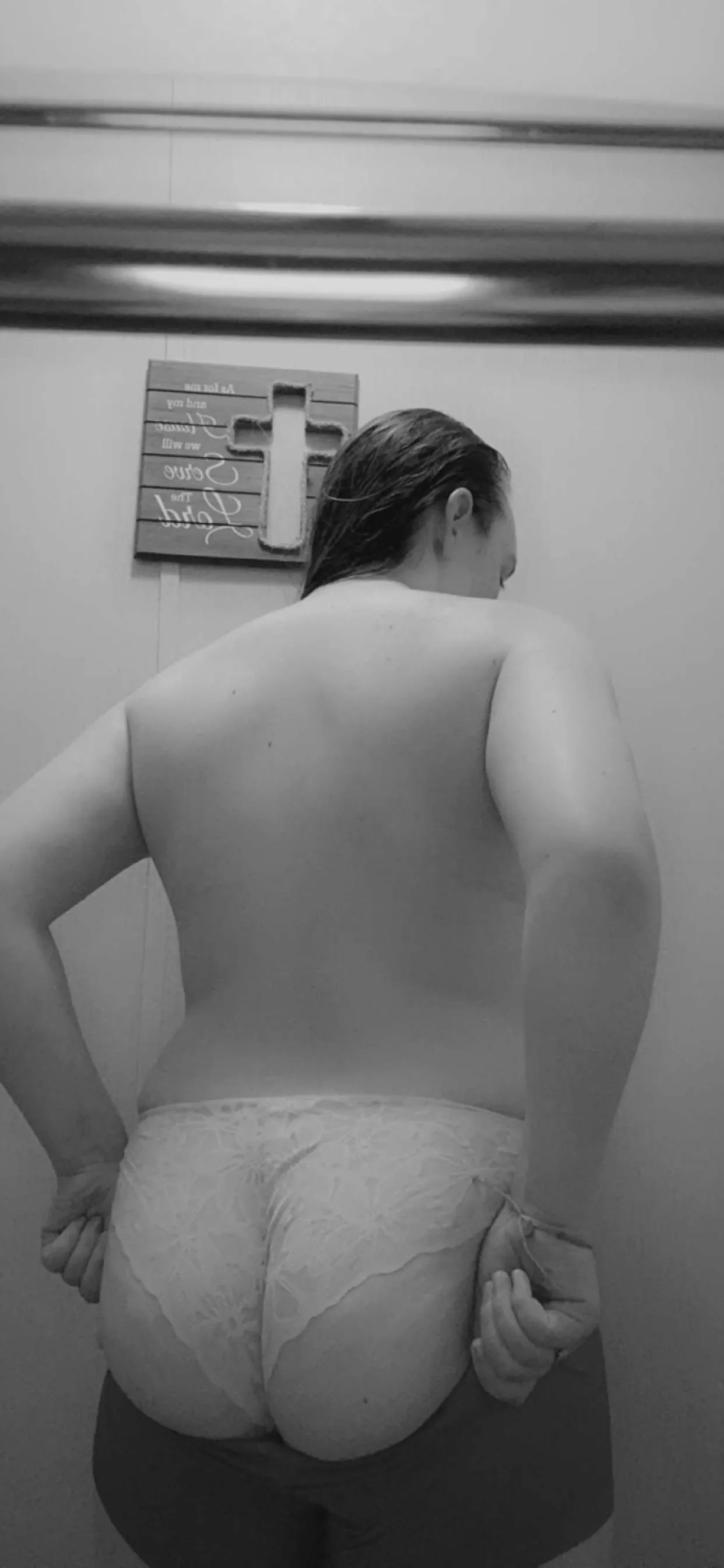 (F18) Cheeky😉 posted by Healthy_Blueberry_21