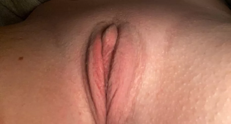 (f)18 mi- does my young, bald slit look appetizing? 🥺 by [deleted]