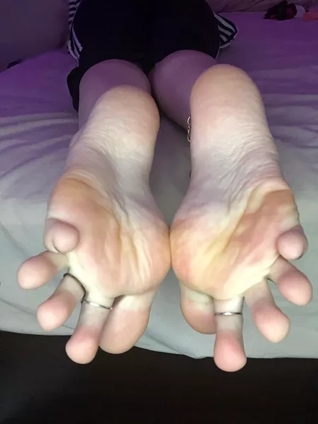 F-18 Will you suck on them individually? by egirl_alterego