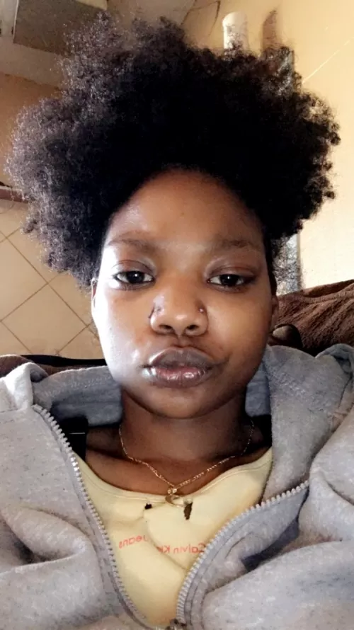 F19 Sexy Slim thick mistress ebony seeking to dominate and humiliate older guys who like younger women who can be dirty degrade them for their fetishes