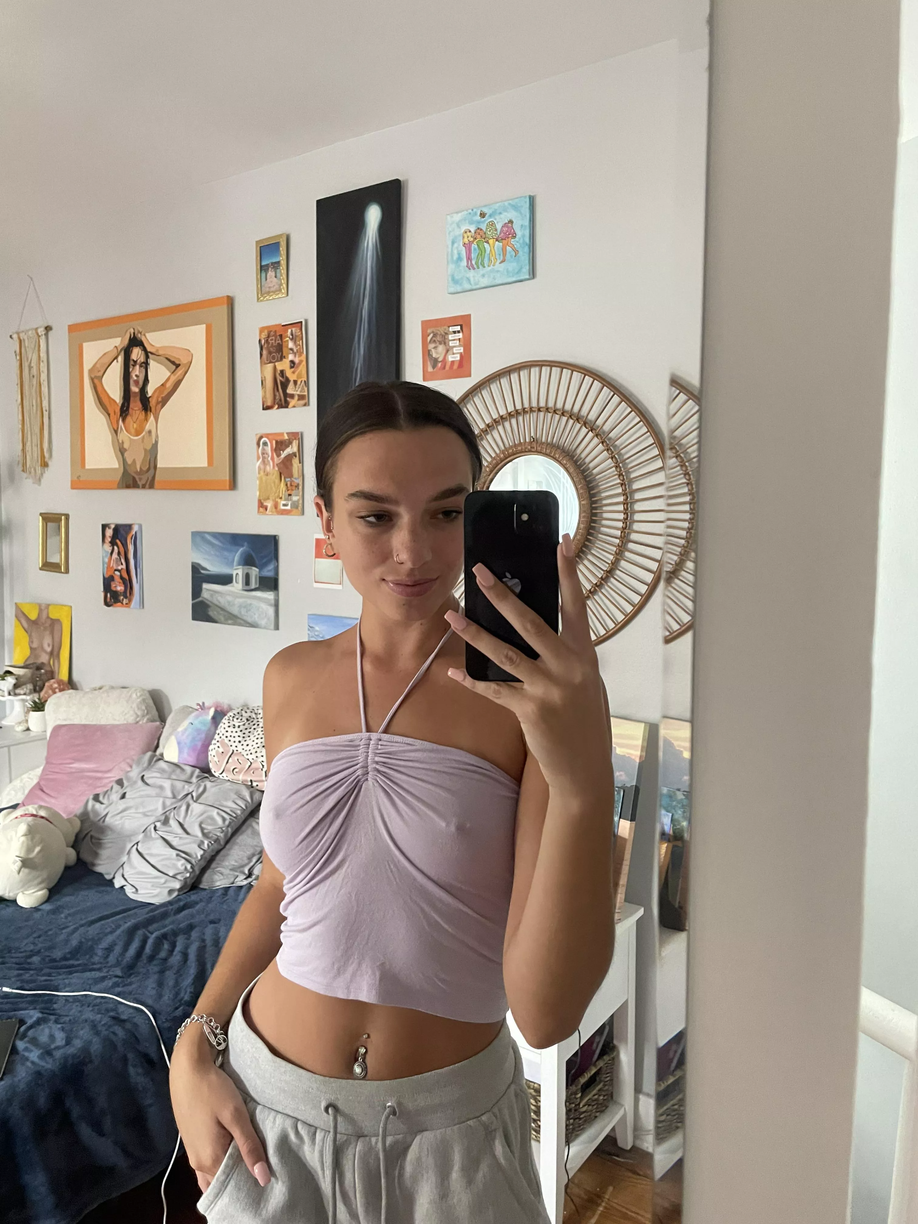 F20 I’m new here!! posted by modelxmeg
