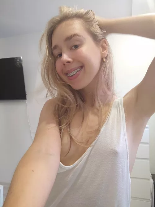 F22 Cute? by yoursun_light