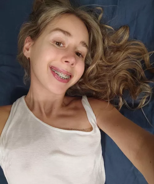 F22 Just a cute selfie 💕 by yoursun_light