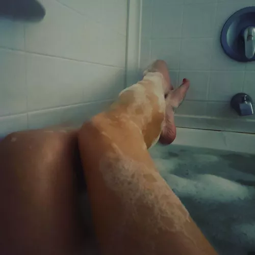 F26 Uk Have to love a premier inn eh? by Sexypixie74