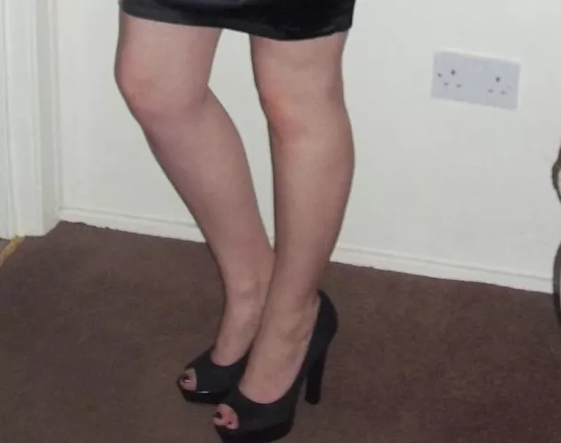 F26 uk x by littlepixie26