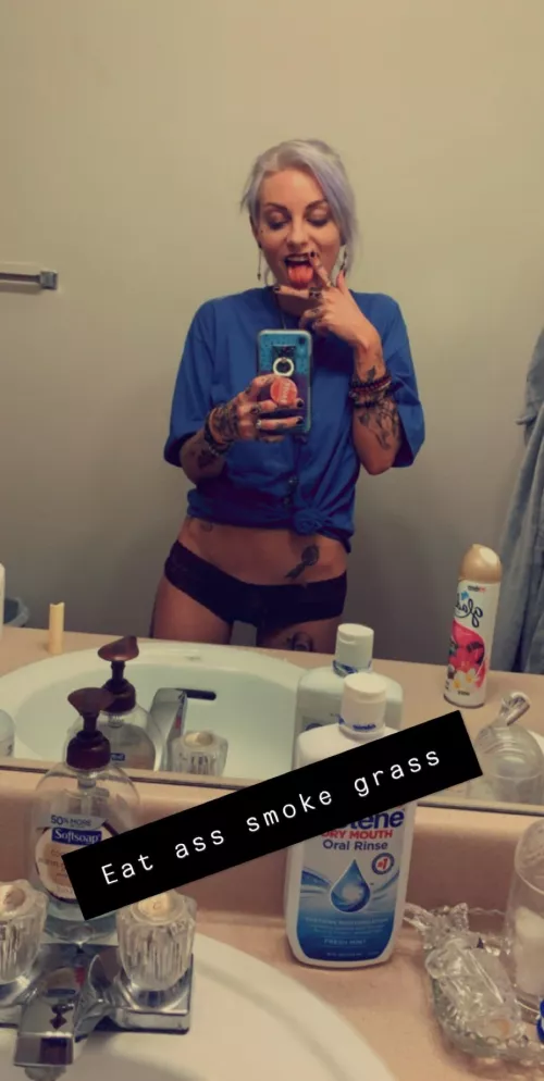 F27 😛 by Ashtrayy666