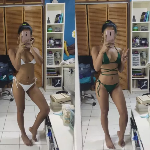 [F][32] Left or right? by itsmemario--