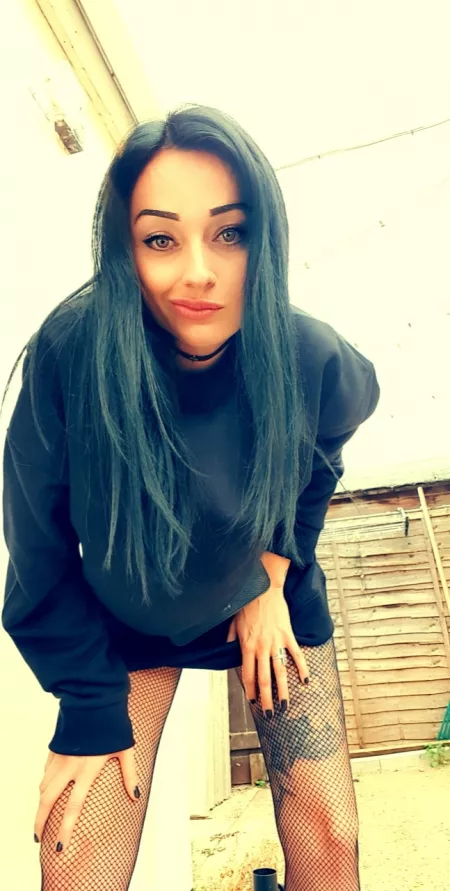 F36 rocking the fishnets ✌️🖤💫 by Star0308