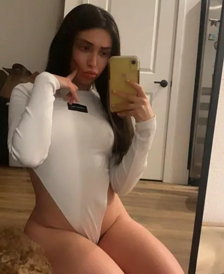 F4m mistress looking for a serious sub... Snapchat@d_amelia8958 by Nova_1723