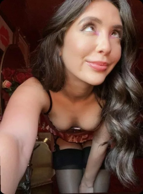 F4m mistress looking for a serious sub... Snapchat@d_amelia8958 by elzbae