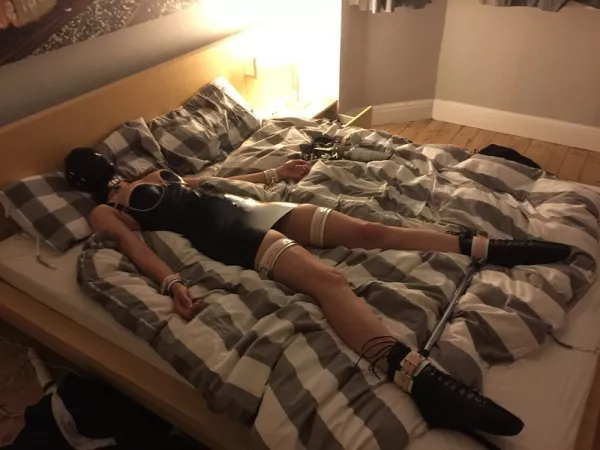 Faceless Object #24 by double_clone