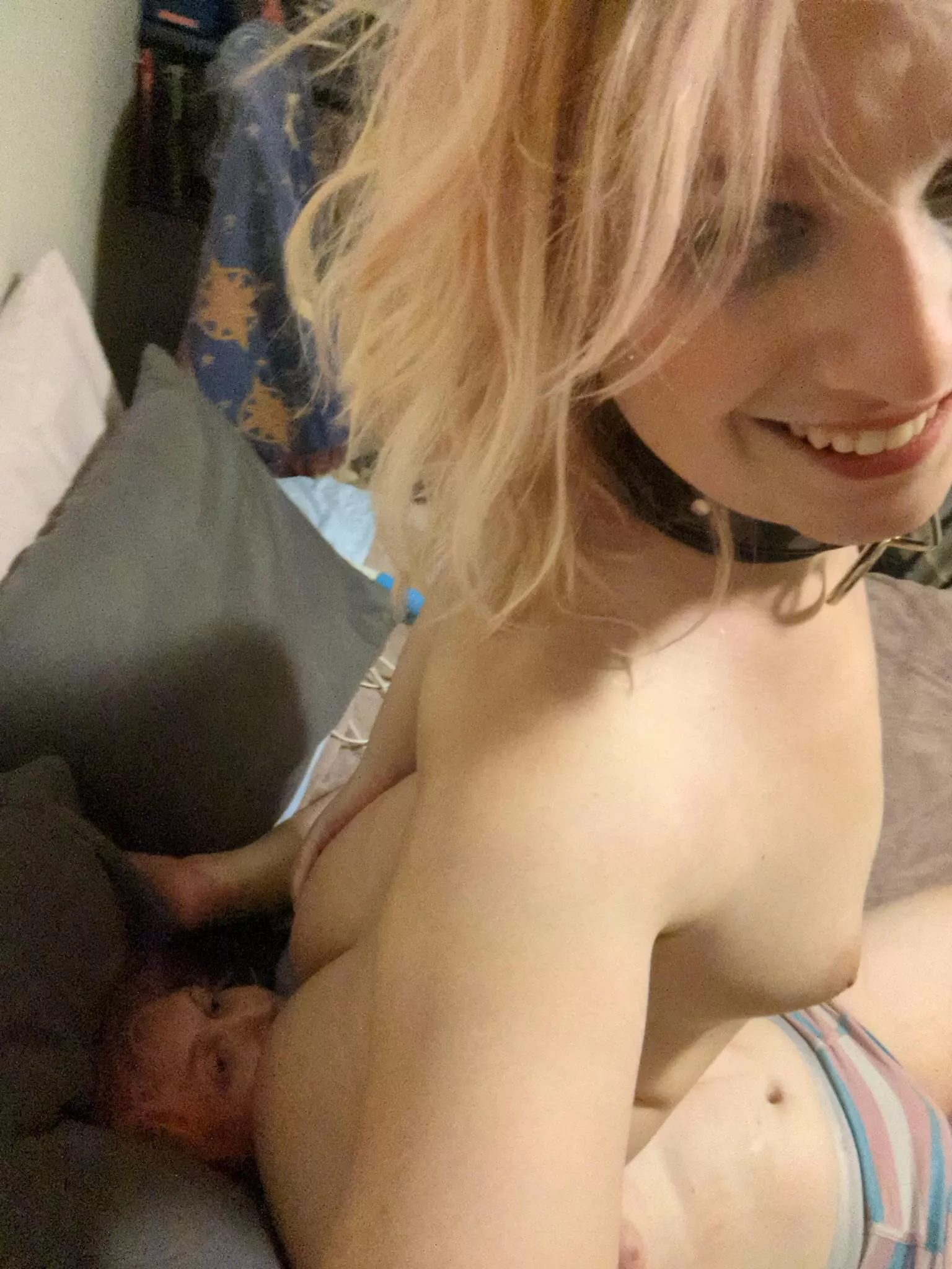 Facesitting Girlfriends 😁 posted by Ms_Rude