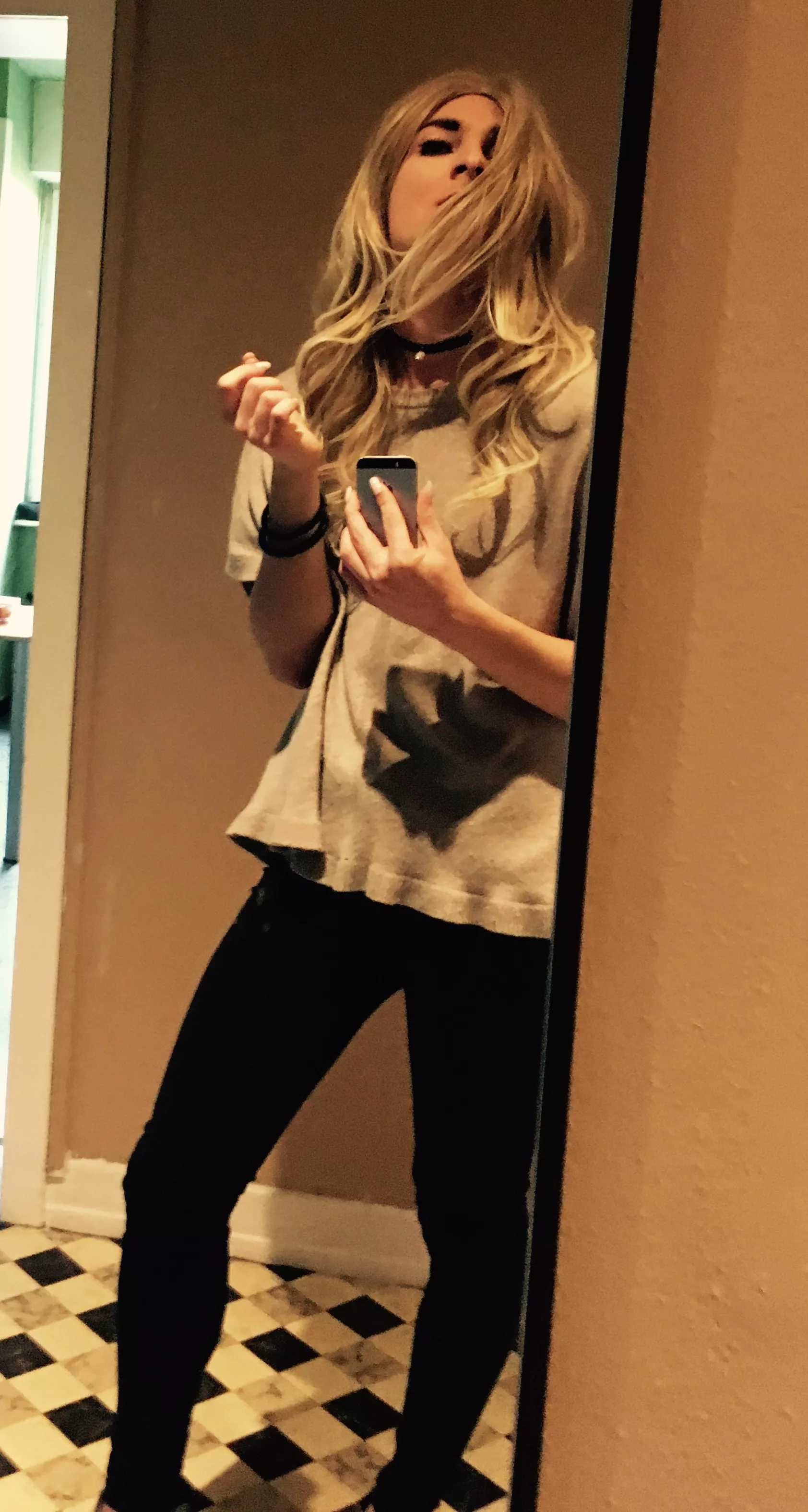 Failed as a male so I sissified to satisfy males.. posted by Nina_FallenAngel