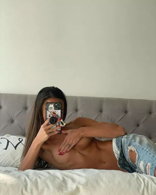 Fancy phone by bubblrisback