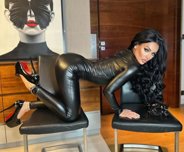 Fantastic ass in that pose by merelyjim